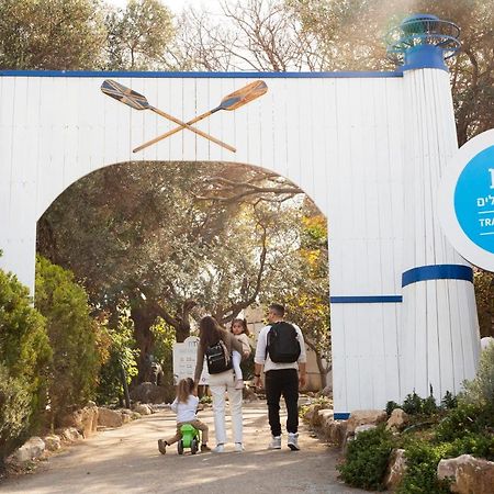 盖舍尔哈兹威旅游酒店 Gesher HaZiv 外观 照片